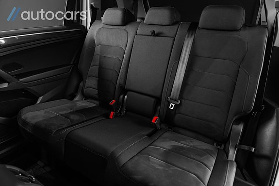 Volkswagen Tiguan Allspace 29 of 30