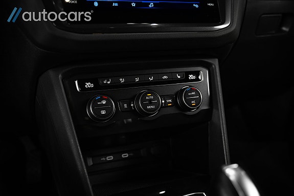 Volkswagen Tiguan Allspace 24 of 30