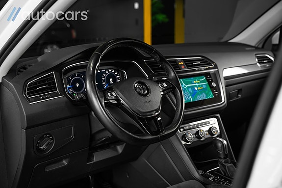 Volkswagen Tiguan Allspace 16 of 30
