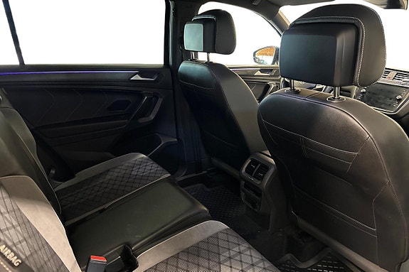 Volkswagen Tiguan Allspace 19 of 23