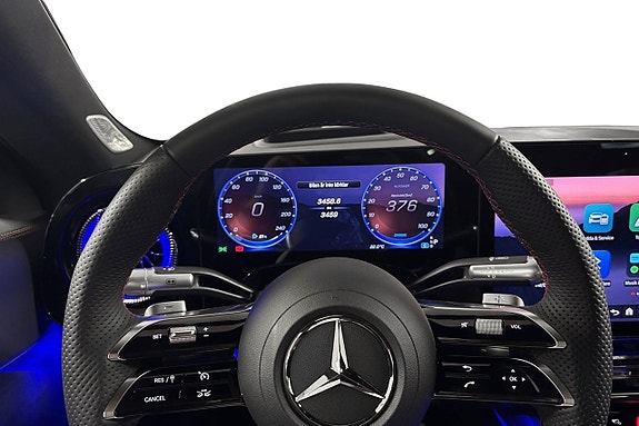 Mercedes-Benz CLA200 8 of 20