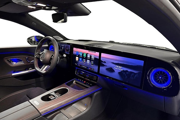 Mercedes-Benz CLA200 10 of 20