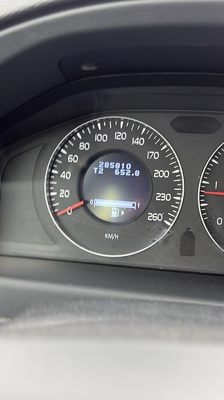 Volvo V70 5 of 9