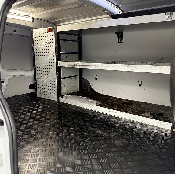Renault Kangoo Express Maxi 12 of 18