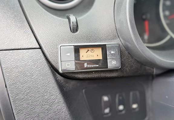 Renault Kangoo Express Maxi 14 of 18