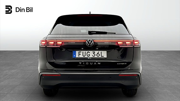Volkswagen Tiguan 5 of 19
