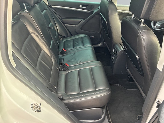 Volkswagen Tiguan 9 of 17