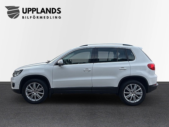 Volkswagen Tiguan 2 of 17
