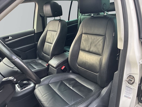 Volkswagen Tiguan 6 of 17