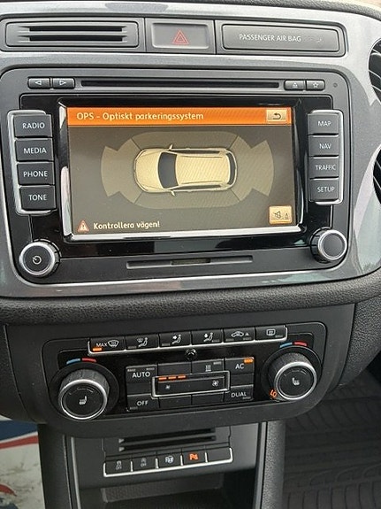 Volkswagen Tiguan 13 of 17