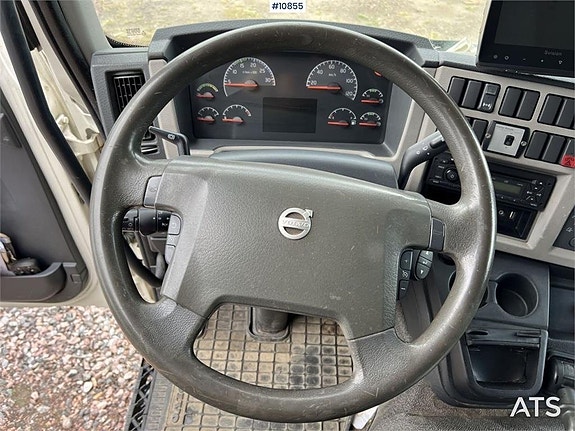 Kylbil Volvo FL 4X2 med bakgavellyft  (149,000:- ex moms) 14 of 24