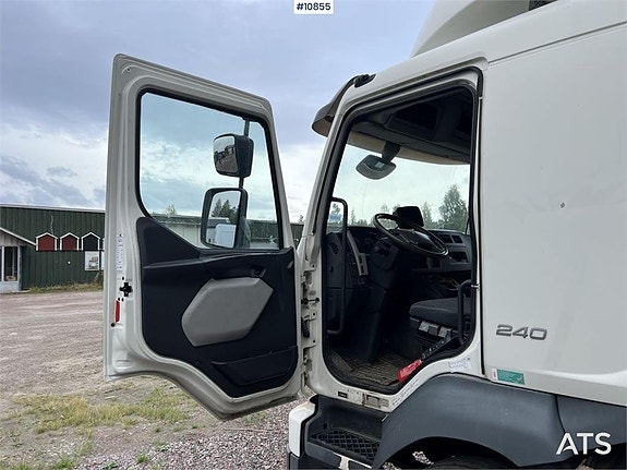 Kylbil Volvo FL 4X2 med bakgavellyft  (149,000:- ex moms) 13 of 24