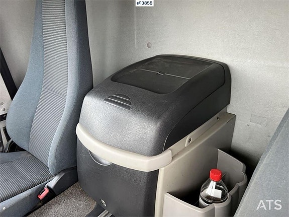 Kylbil Volvo FL 4X2 med bakgavellyft  (149,000:- ex moms) 20 of 24