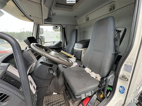 Kylbil Volvo FL 4X2 med bakgavellyft  (149,000:- ex moms) 6 of 24