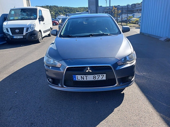 Mitsubishi Lancer