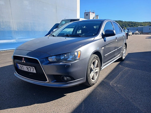 Mitsubishi Lancer 5 of 9