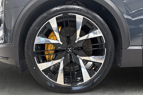 Polestar 3 6 of 15