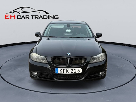 BMW 320d 8 of 12