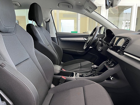 Skoda Karoq 5 of 8
