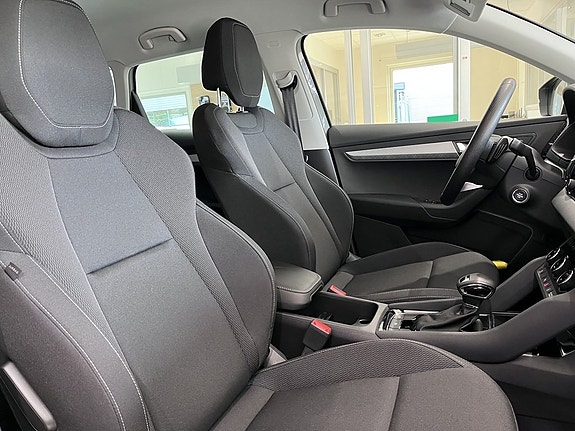 Skoda Karoq 6 of 8