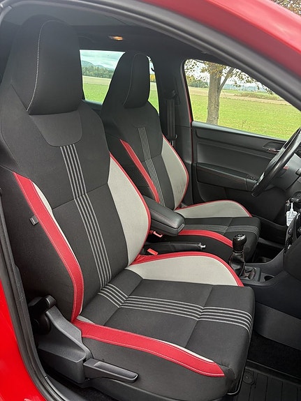 Skoda Rapid Spaceback 11 of 30