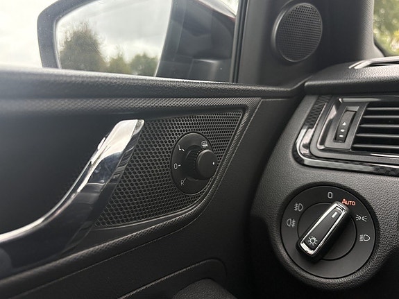 Skoda Rapid Spaceback 17 of 30