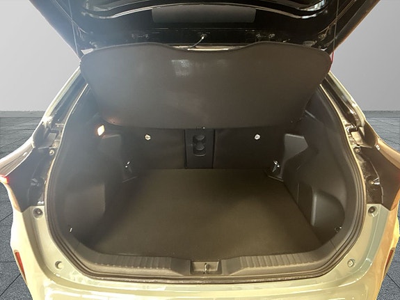 Toyota Yaris Cross 11 of 16
