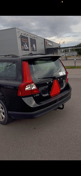 Volvo V70 5 of 6