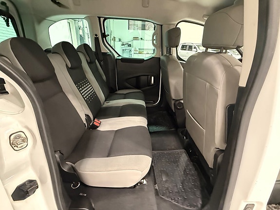 Citroen Berlingo 12 of 16