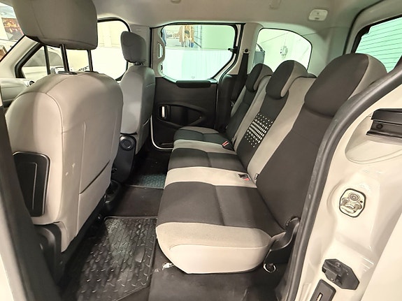 Citroen Berlingo 10 of 16