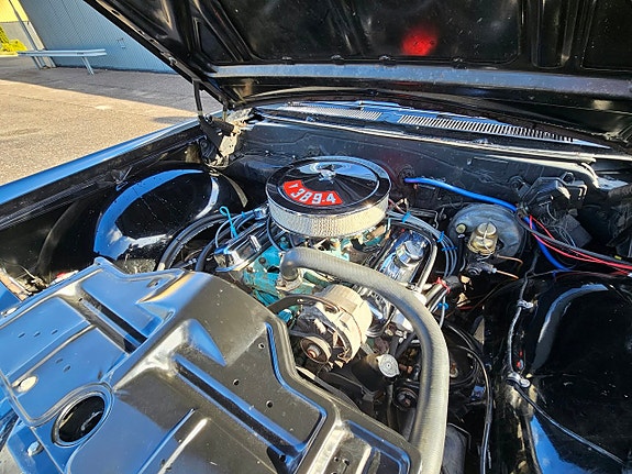 Pontiac Bonneville 14 of 14