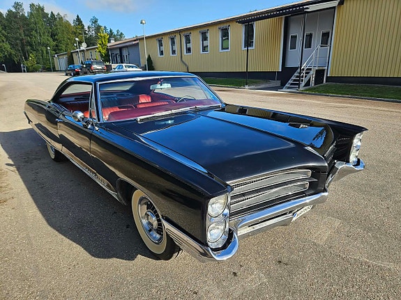 Pontiac Bonneville 3 of 14