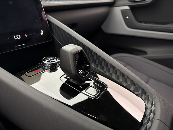 Polestar 2 21 of 30
