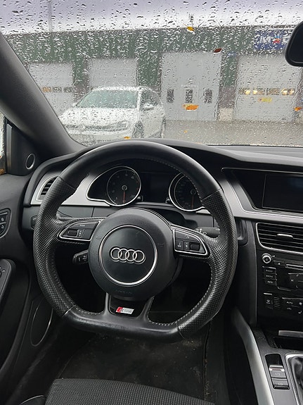 Audi A5 4 of 4