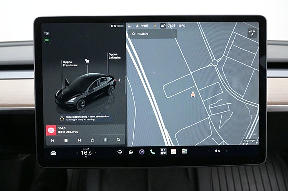 Tesla Model 3 17 of 27