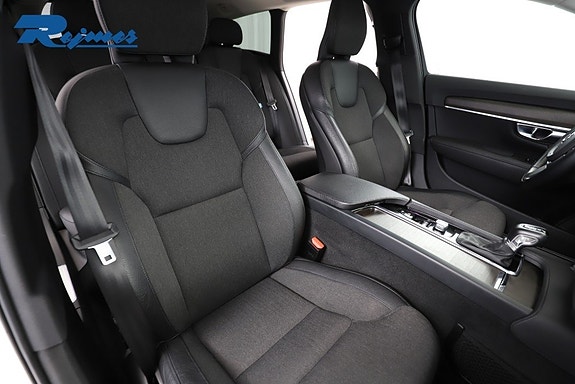 Volvo V90 Cross Country 6 of 25