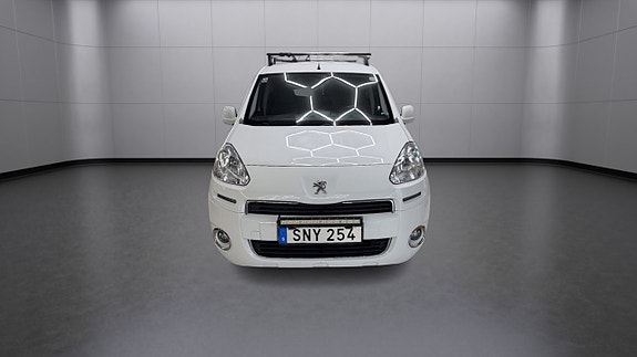 Peugeot Partner 2 of 12