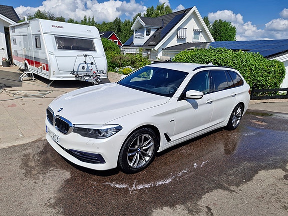 BMW 520d 3 of 16