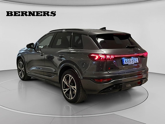 Audi Q6 e-tron 3 of 15