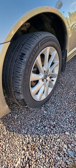Volvo V70 4 of 10