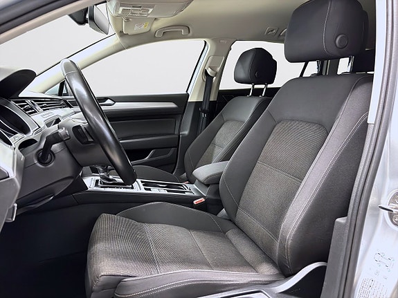 Volkswagen Passat 7 of 20