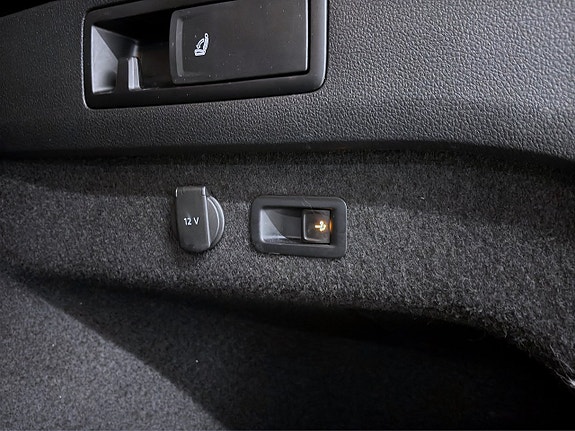 Volkswagen Passat 15 of 20