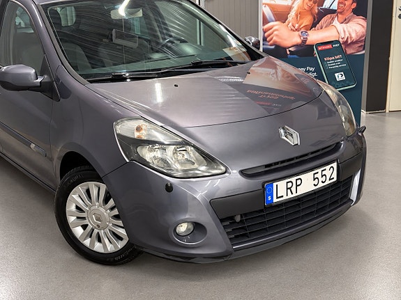 Renault Clio 2 of 14