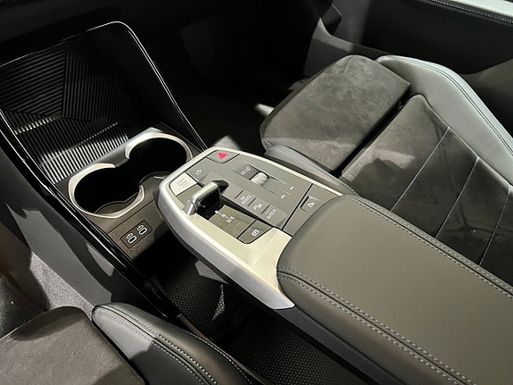BMW X1 6 of 16