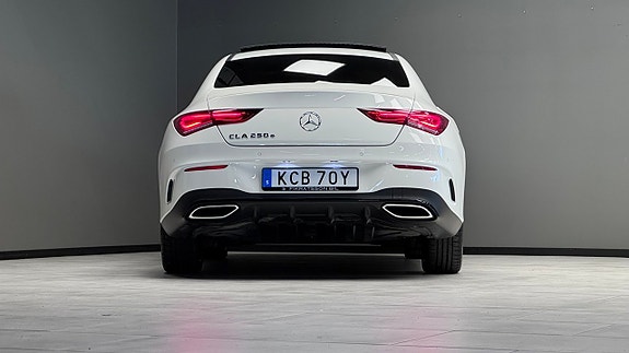 Mercedes-Benz CLA250 e 25 of 26