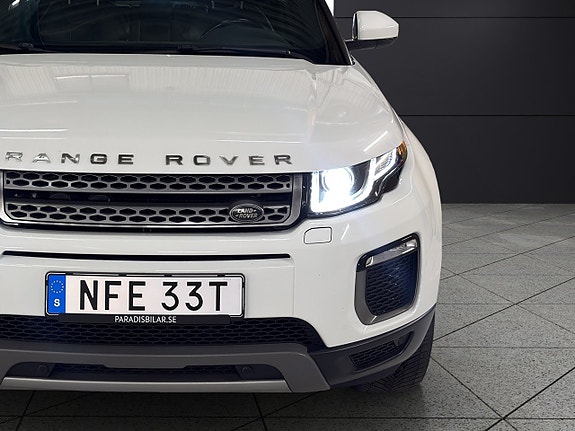 Land Rover Range Rover Evoque 9 of 30