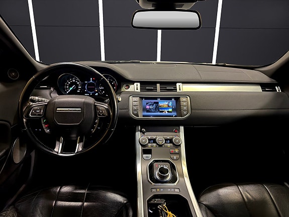 Land Rover Range Rover Evoque 30 of 30