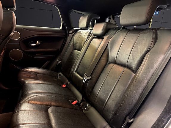 Land Rover Range Rover Evoque 19 of 30