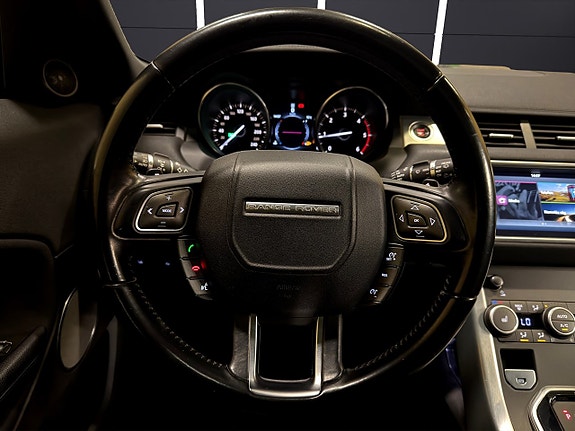 Land Rover Range Rover Evoque 20 of 30