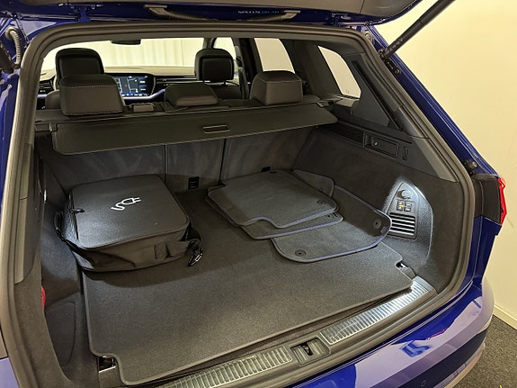 Volkswagen Touareg 15 of 26